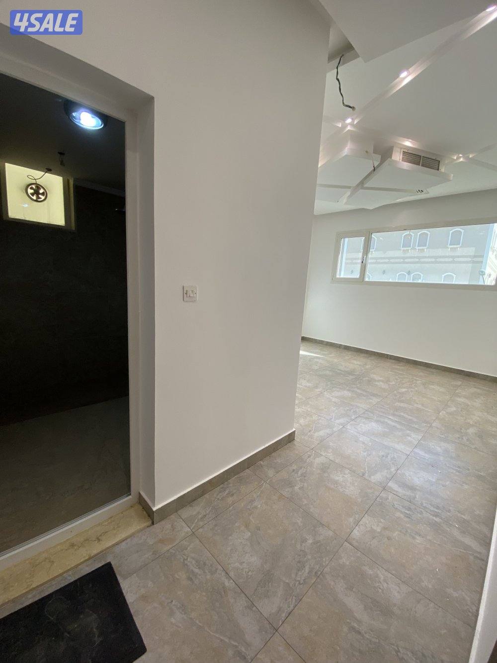 للإيجار دور اول راقي بجابر الاحمد ق٥8