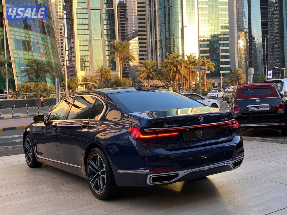 بي ام دبليو 730Li موديل 2021 عداد 116 الف كيلو فقط سيرفس وكاله شرط فحص2
