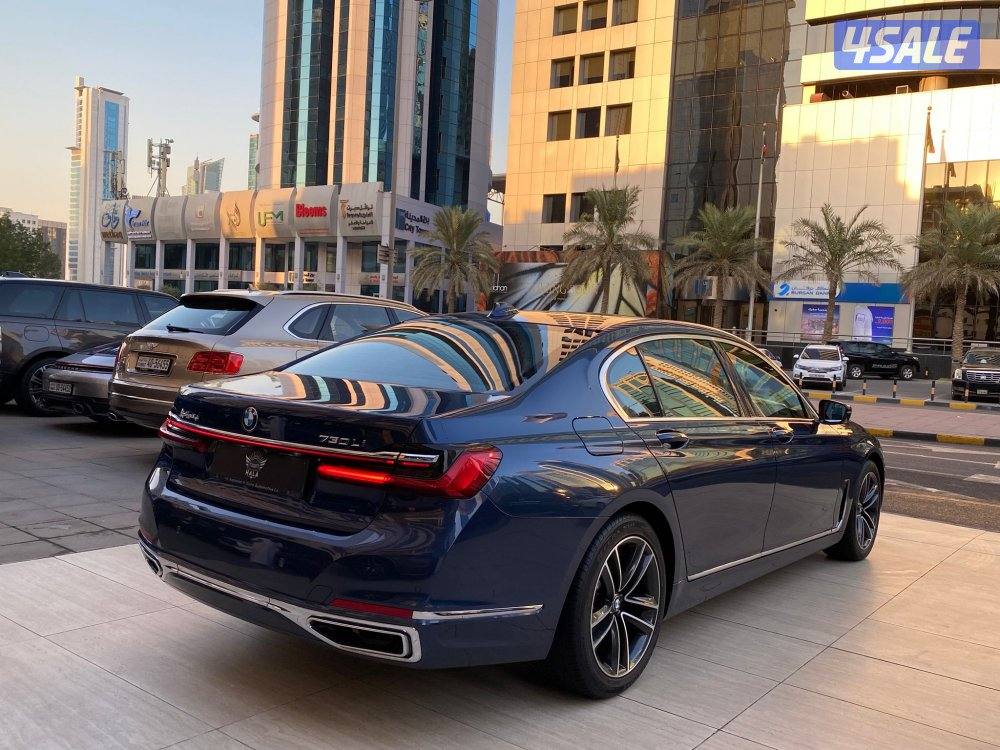 بي ام دبليو 730Li موديل 2021 عداد 116 الف كيلو فقط سيرفس وكاله شرط فحص3