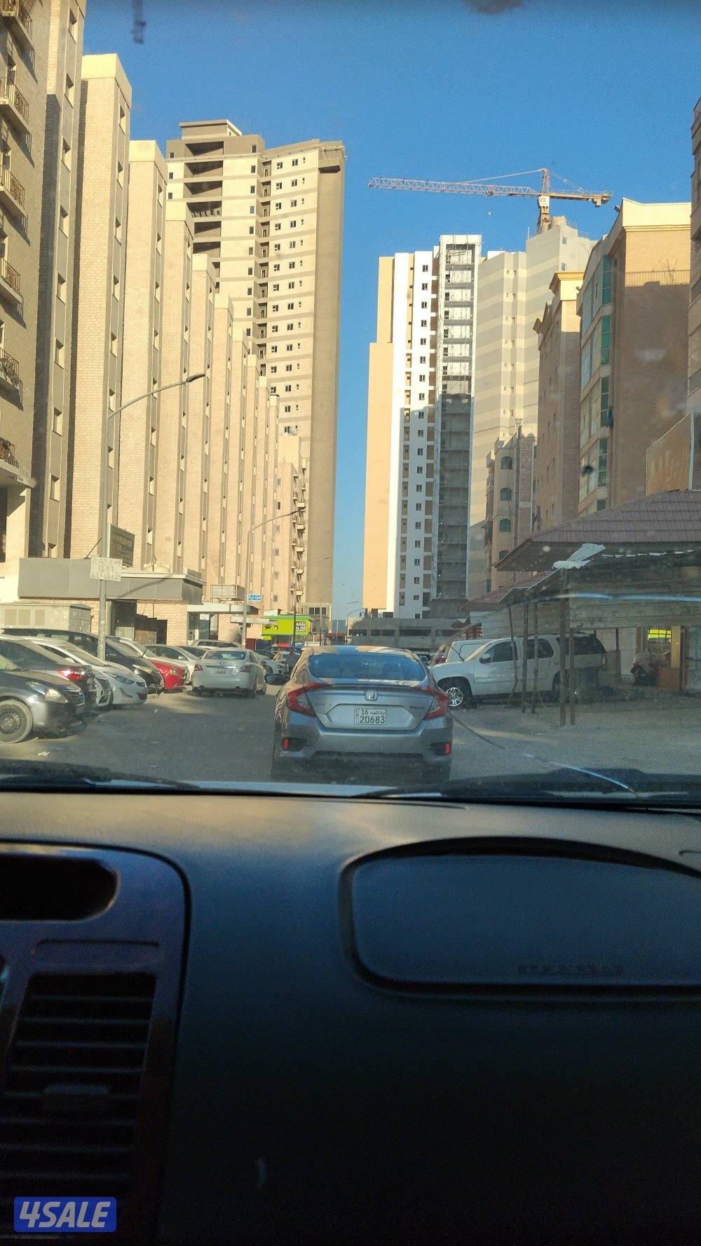 شاب من حضرموت ابحث عن عمل جزئي من بعد المغرب  محاسبة أو إدخال بيانات0