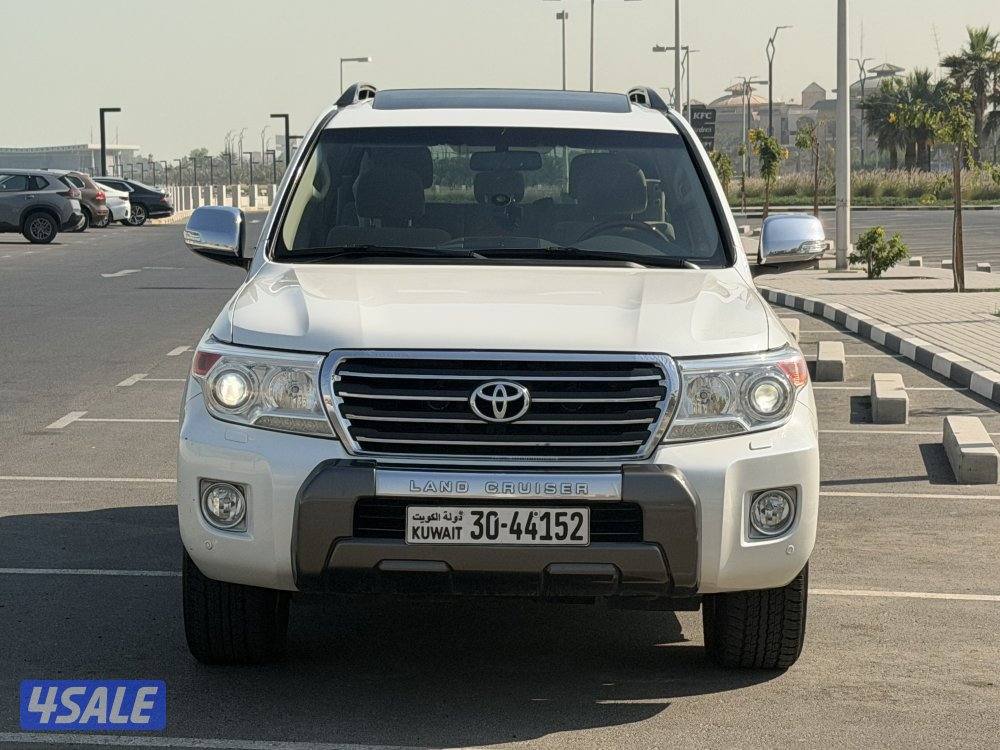 للبيع لاند كروزر 2014 سيرفس وكالة4
