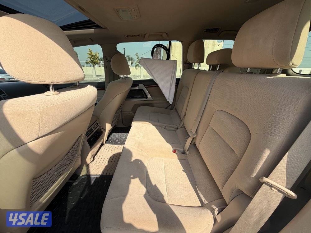 للبيع لاند كروزر 2014 سيرفس وكالة8