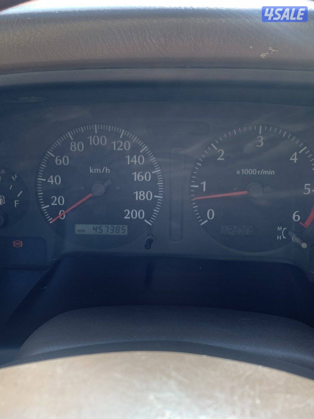 سفاري مديل ٢٠٠٠3