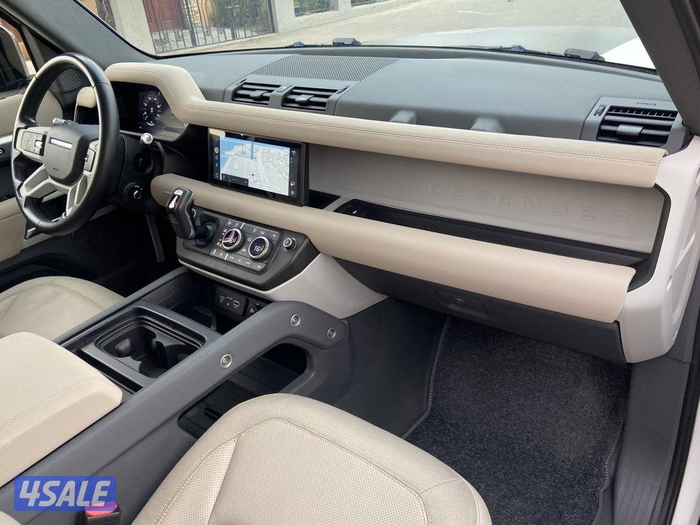 ديفندر 110 موديل 2021 _تحت الكفاله عداد /93 الف كم4