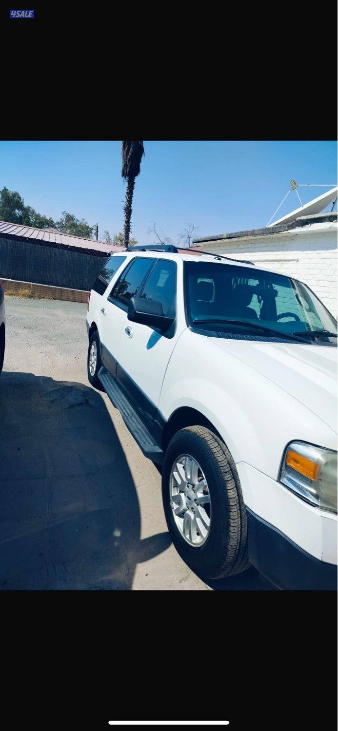 فورد اكسبيدشن 2013 ابيض شرط الفحص قير مكينه شاصي البدي قطعتين او ثلاث1