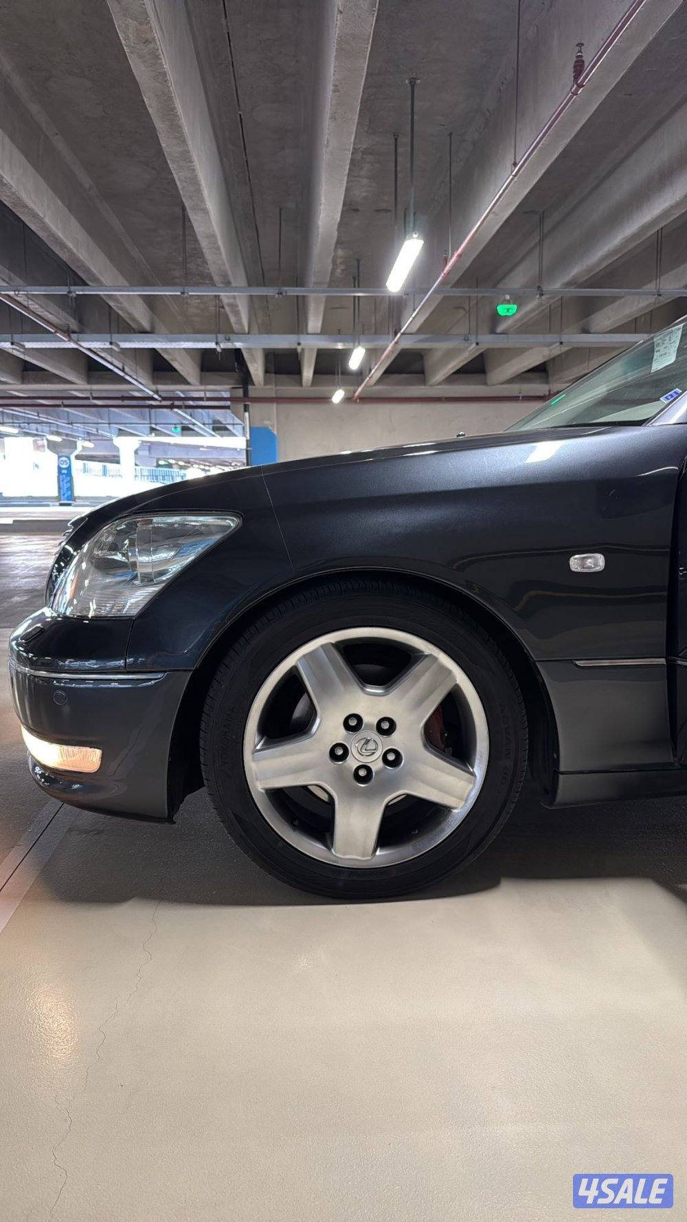 للبيع لكزس ٤٣٠ ل اس1