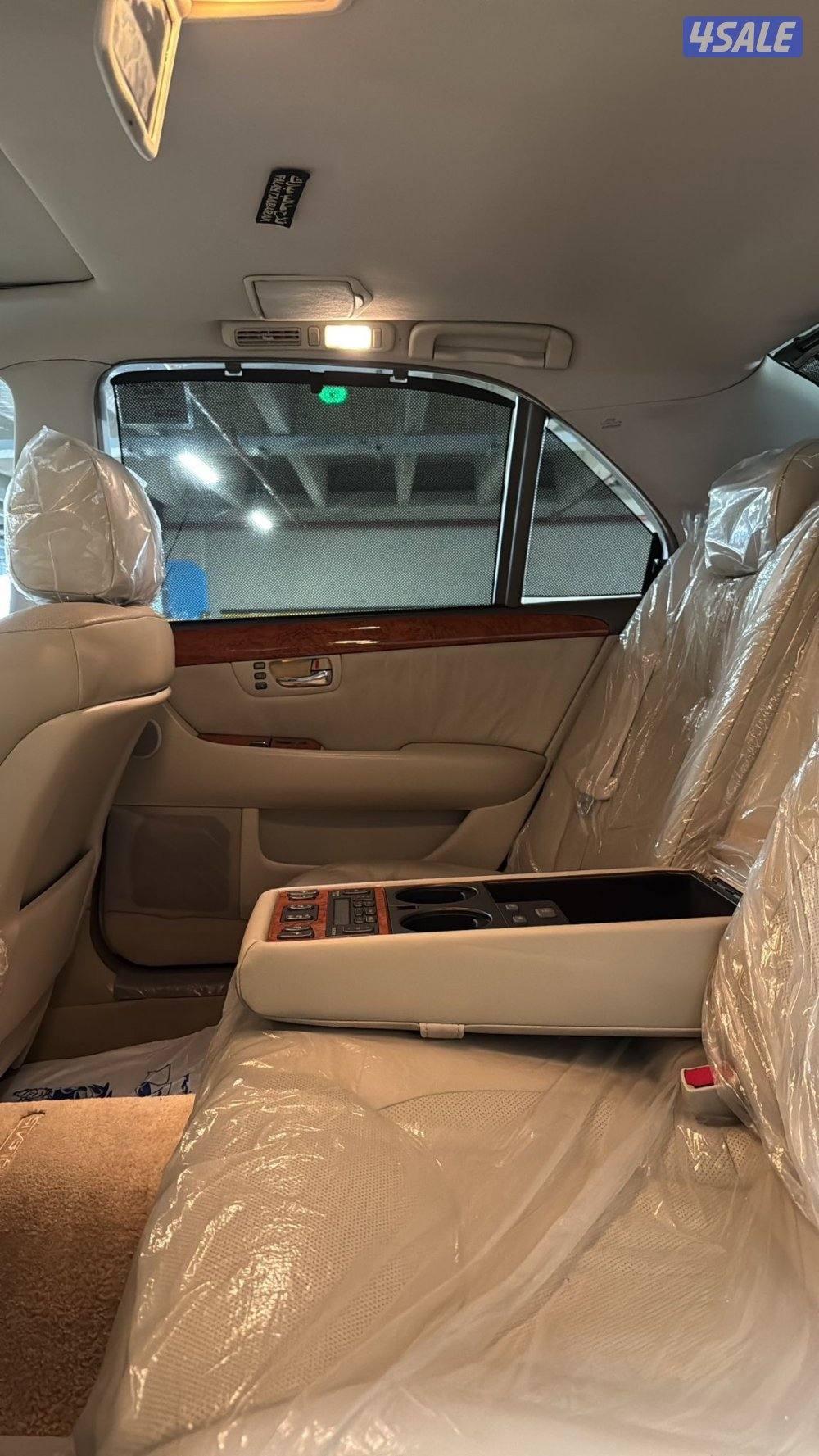 للبيع لكزس ٤٣٠ ل اس3