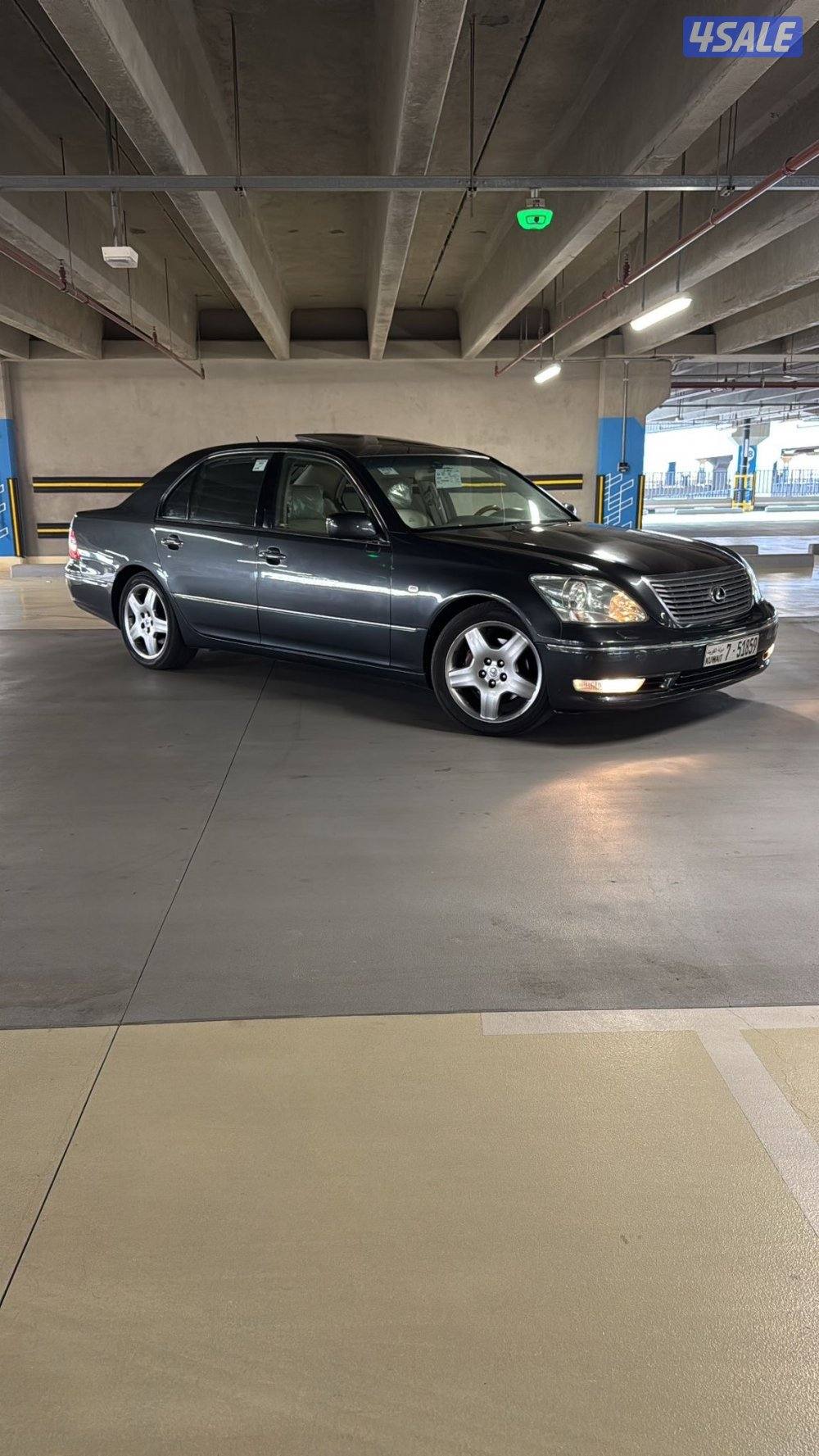 للبيع لكزس ٤٣٠ ل اس7