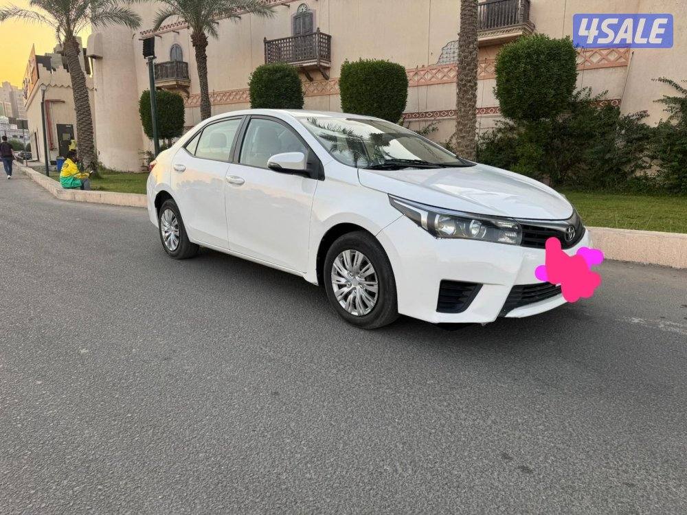 للبيع كرولا  2015! شرط الفحص ماكينه وجير وشاصي0