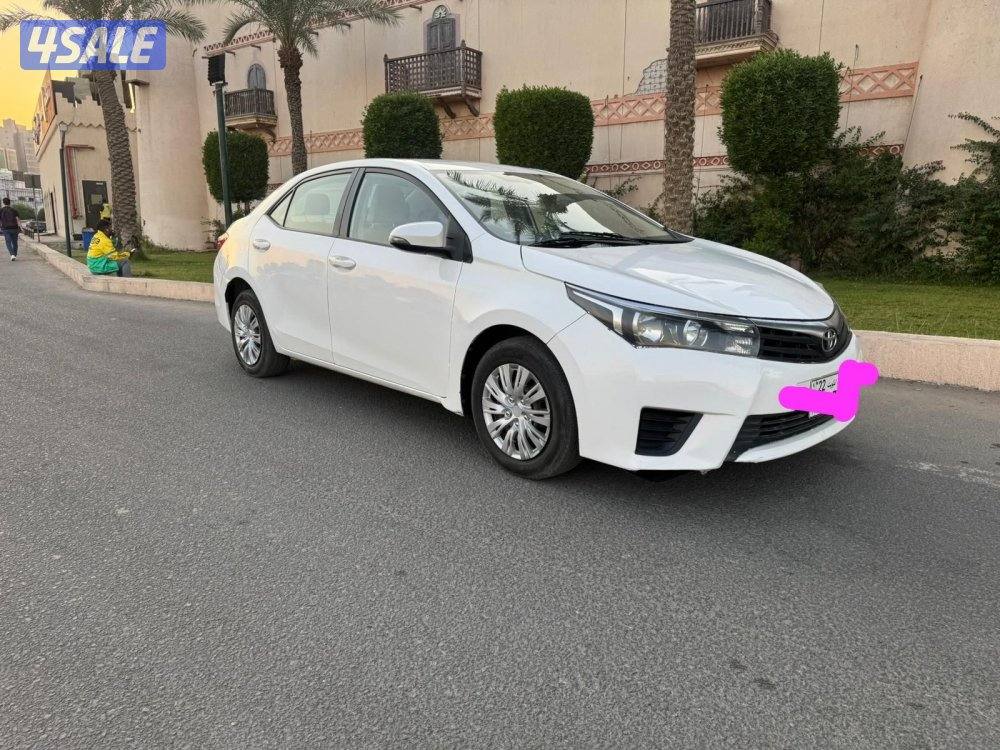 للبيع كرولا  2015! شرط الفحص ماكينه وجير وشاصي4