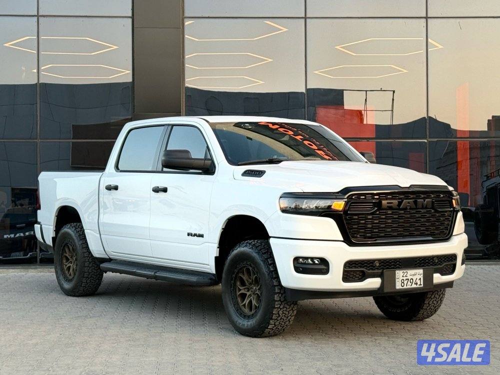 RAM TRADESMAN 4*4 _2025 صبغ الوكالة0