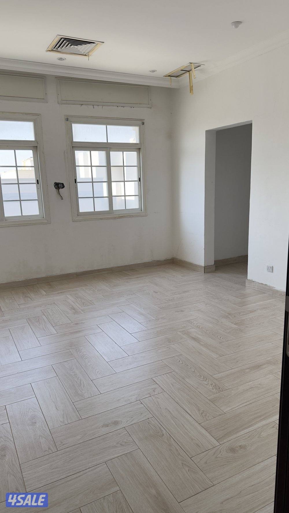 Apartment (3 bedrooms (1 master R. ) + helper room + 4 bathrooms .5