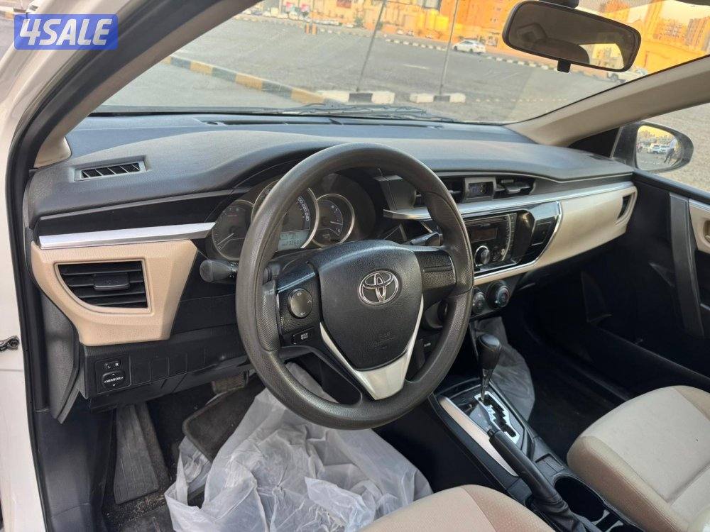 للبيع كرولا  2015! شرط الفحص ماكينه وجير وشاصي11