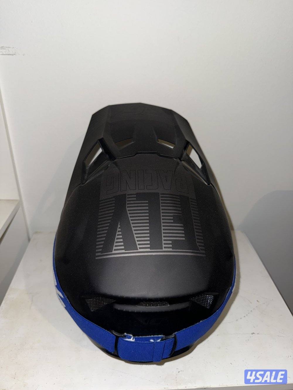 خوذه يديده1