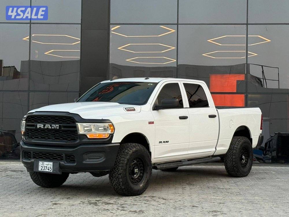 RAM 2500 HEMI 4*4 _2021 عداد 48 الف فقط1