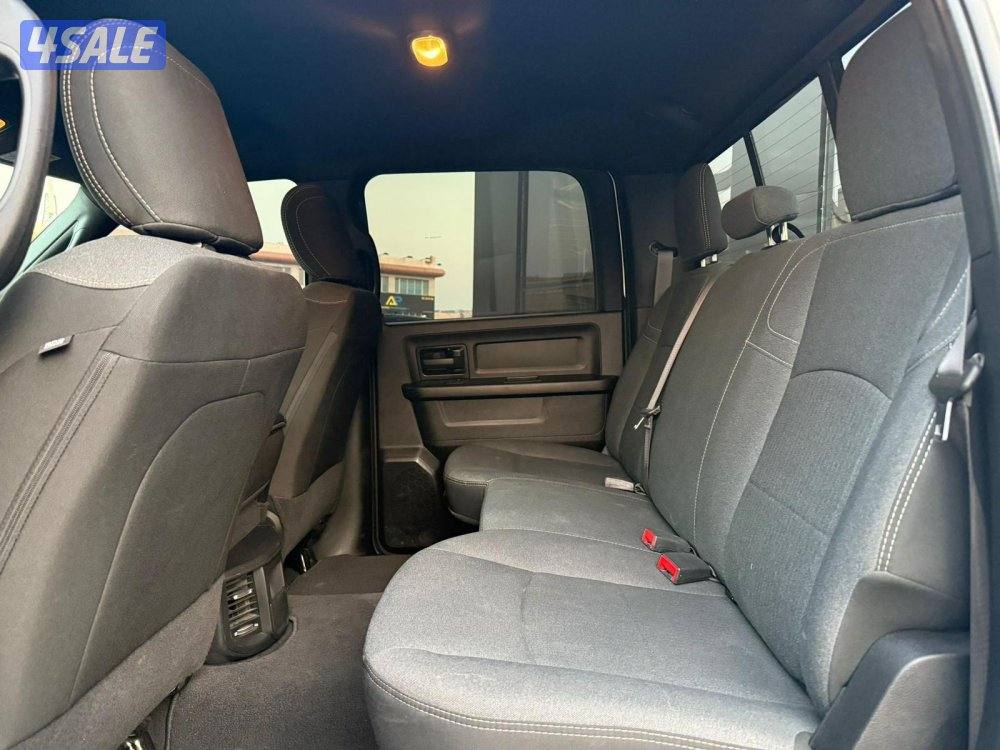 RAM 2500 HEMI 4*4 _2021 عداد 48 الف فقط9