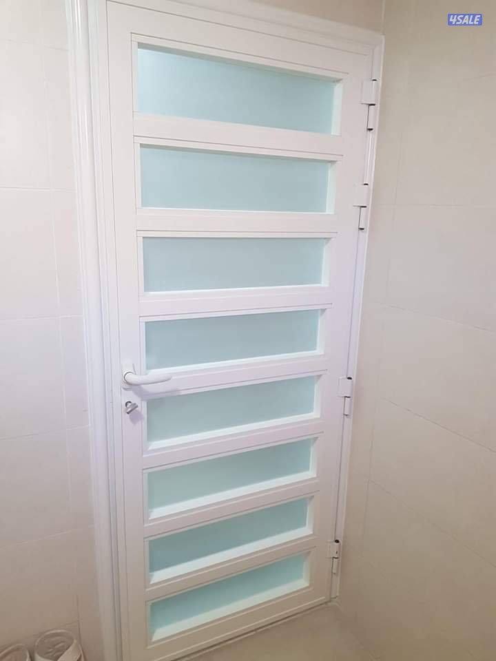 GLASS DOORS VINDOO BATH ROOM0