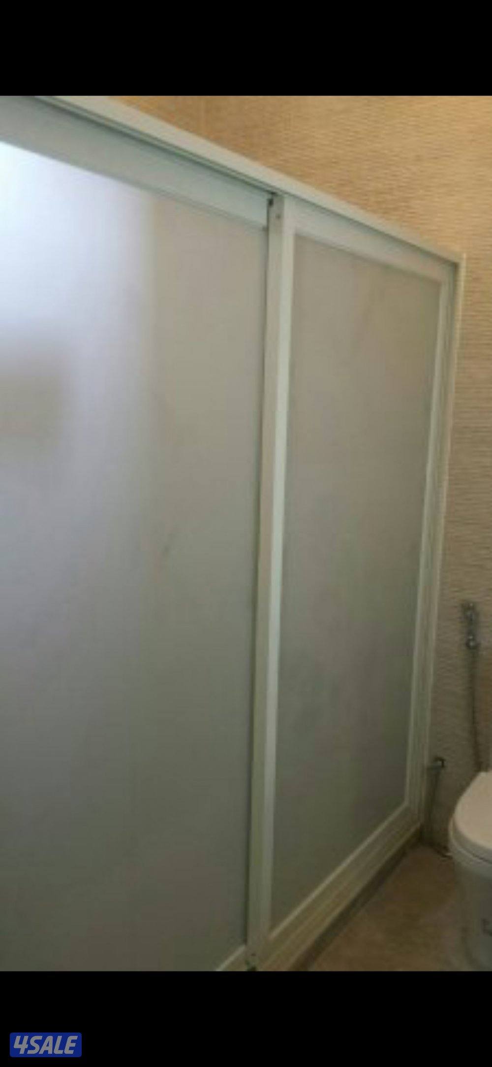 GLASS DOORS VINDOO BATH ROOM2