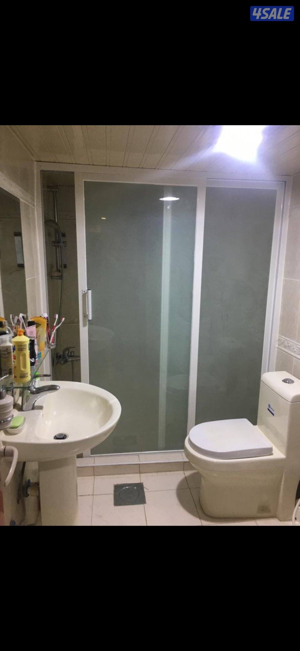 GLASS DOORS VINDOO BATH ROOM3