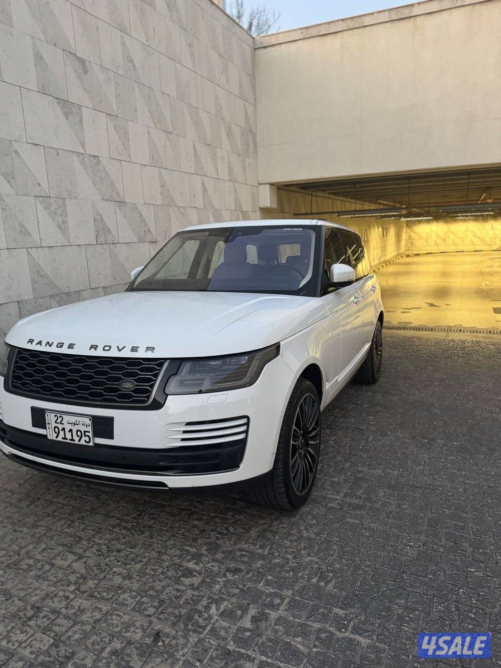 للبيع رينج روفر فوج ٢٠١٩ او بدل مع رينج روفر فوج٢٠٢٤.5