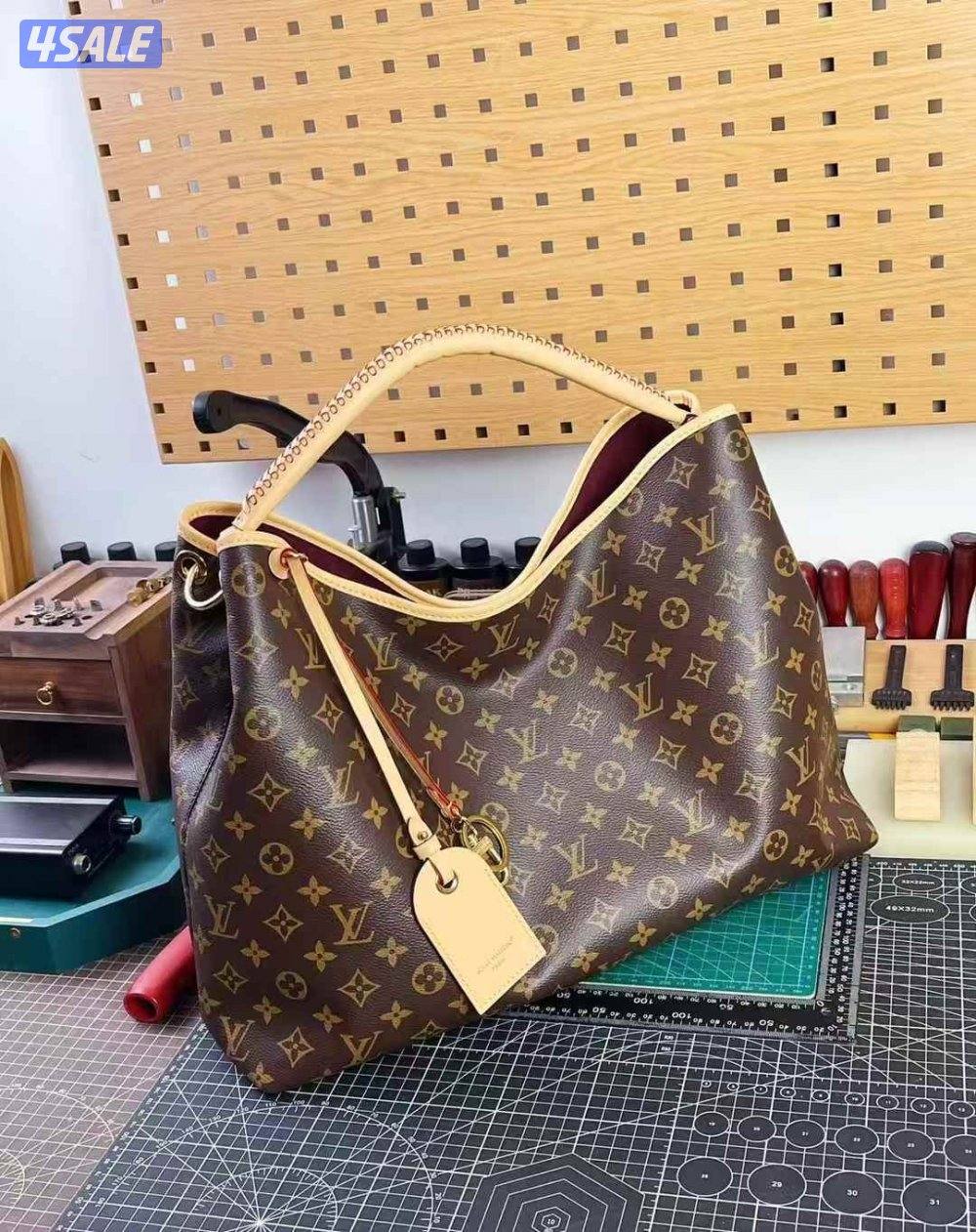 اقوى تشكيله شنط الدرجه الاولى13