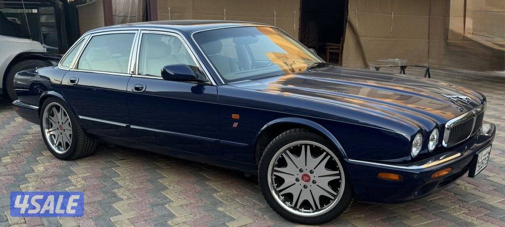 جاكوار موديل ٢٠٠٢ بحاله نادره عداد ٦١ الف فقط1