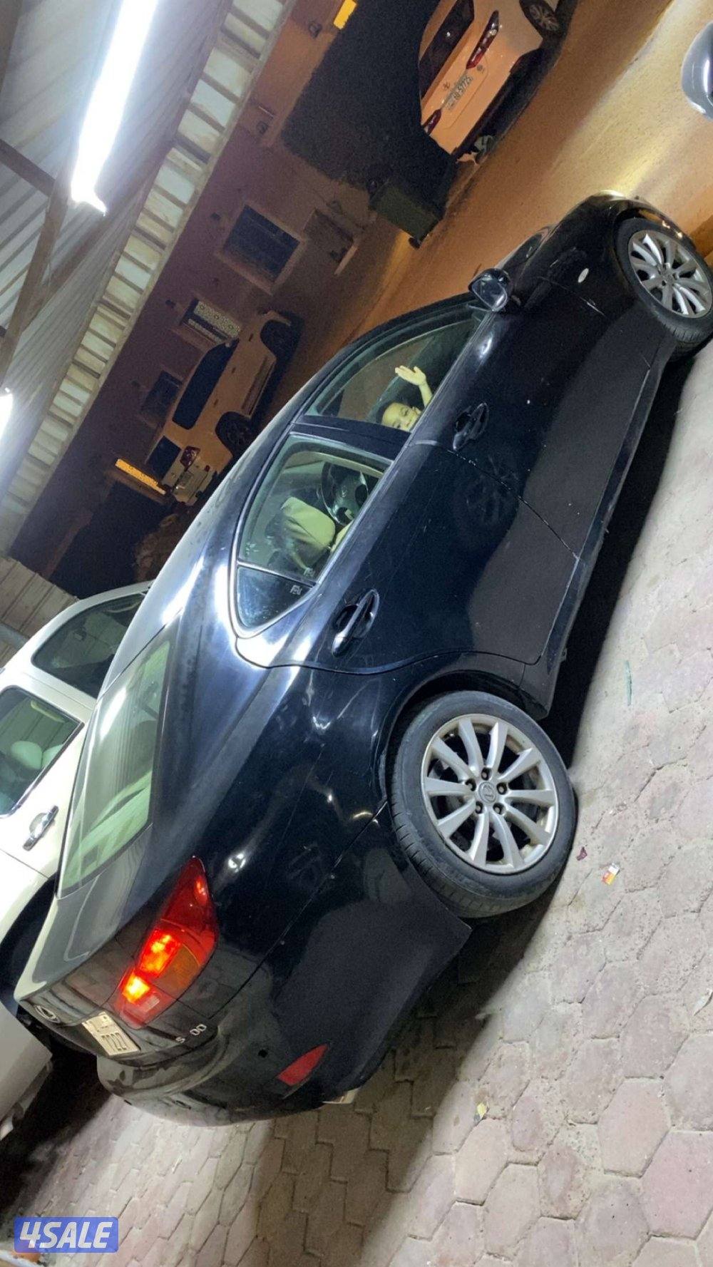 لكزس للبيع2