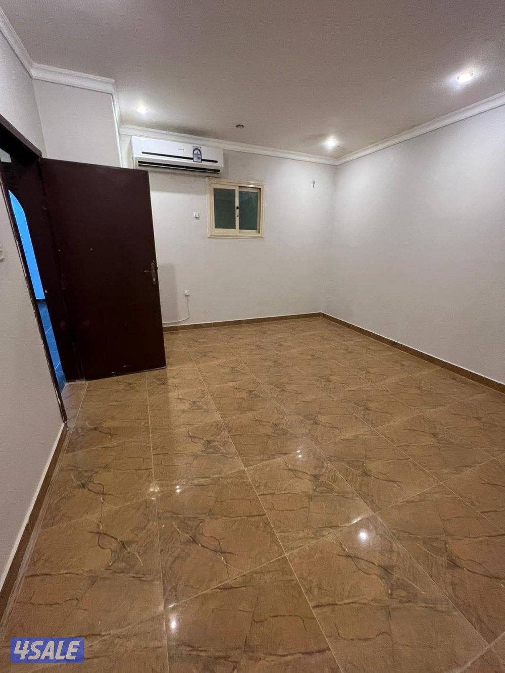 شقه في الرقه للايجار0