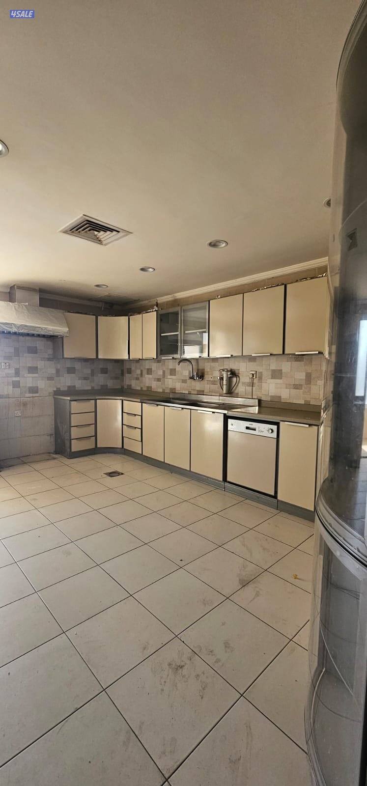 للإيجار دور في شمال غرب صليبخات5