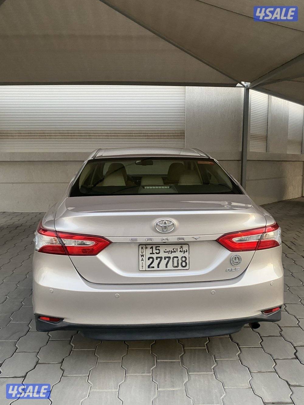 للبيع كامري موديل 2018 عداد 299 الف شرط الفحص قير وماكينة البدي اصباغ3
