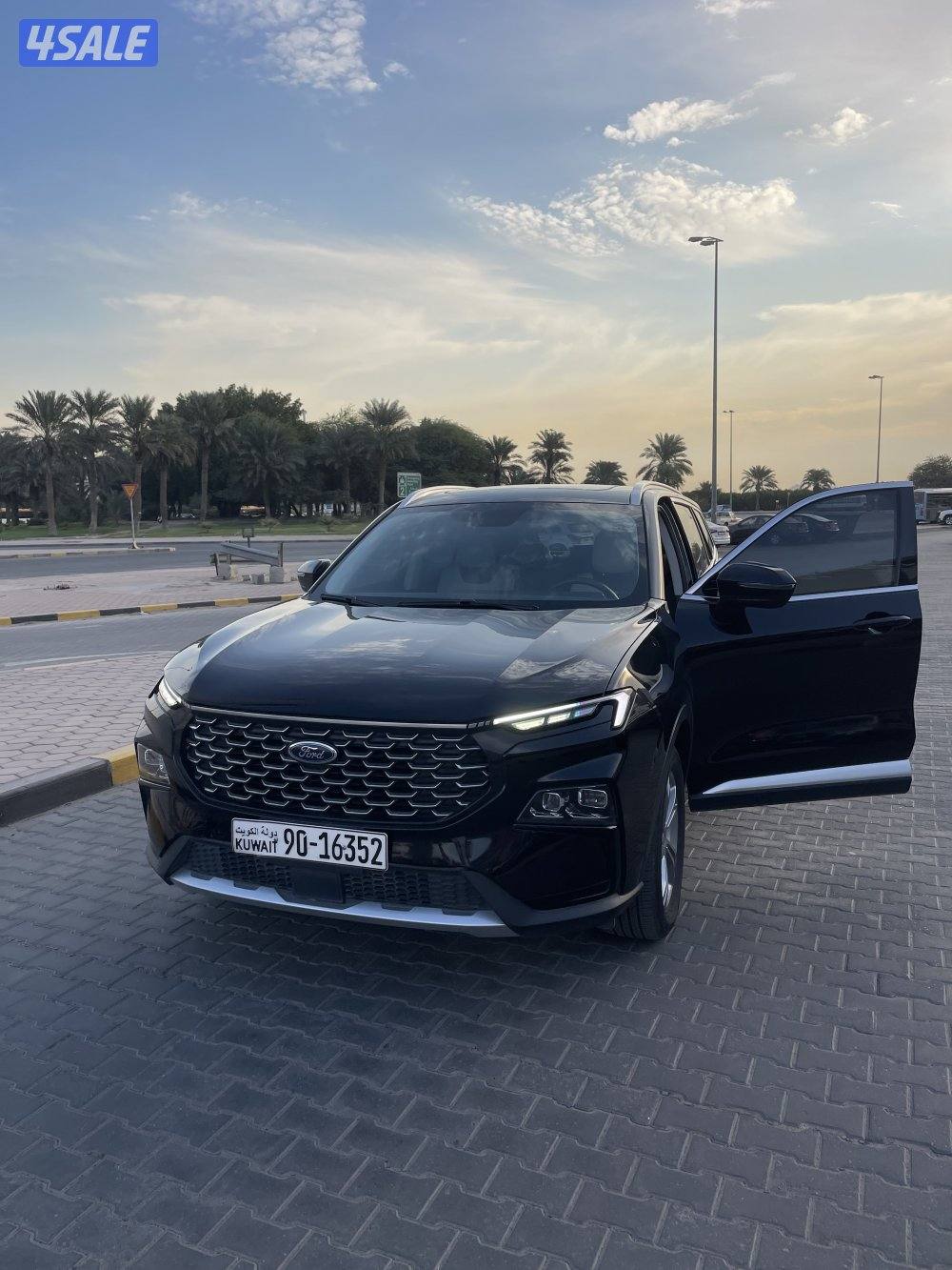 للايجار فورد تورتوري 2025 اعيان القسط 195شهريا1