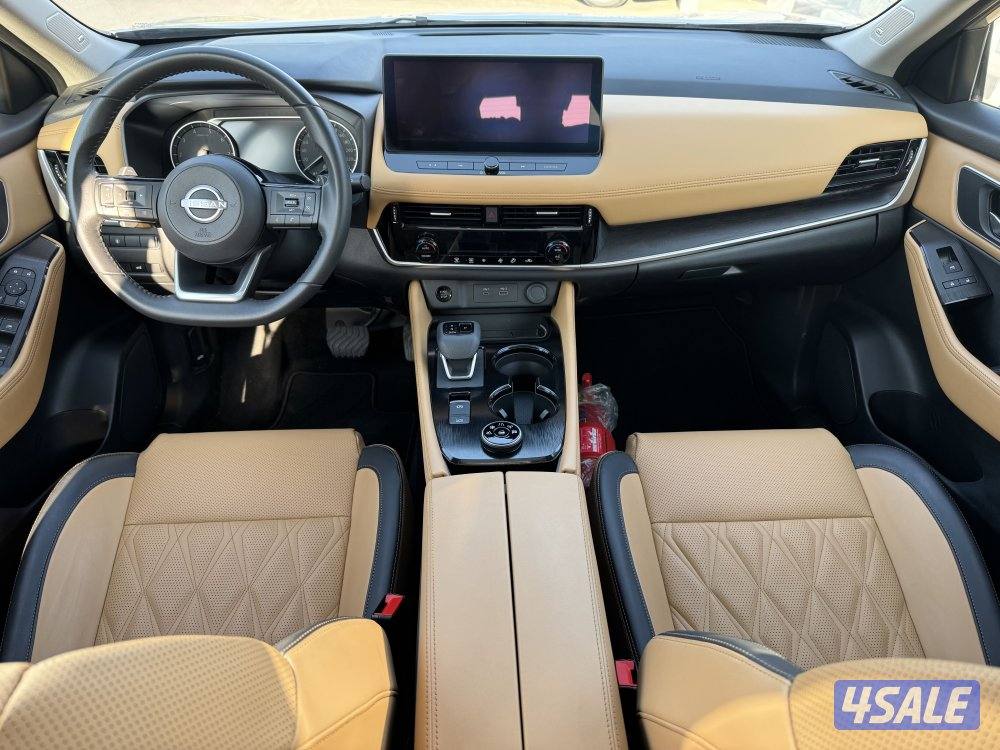 نيسان اكستريل AWD موديل 2025 عداد10الاف كامل المواصفات و بحاله الوكاله8