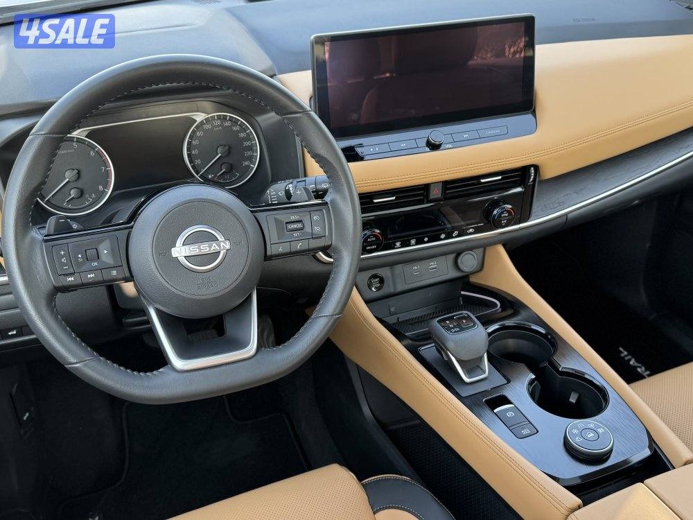 نيسان اكستريل AWD موديل 2025 عداد10الاف كامل المواصفات و بحاله الوكاله10