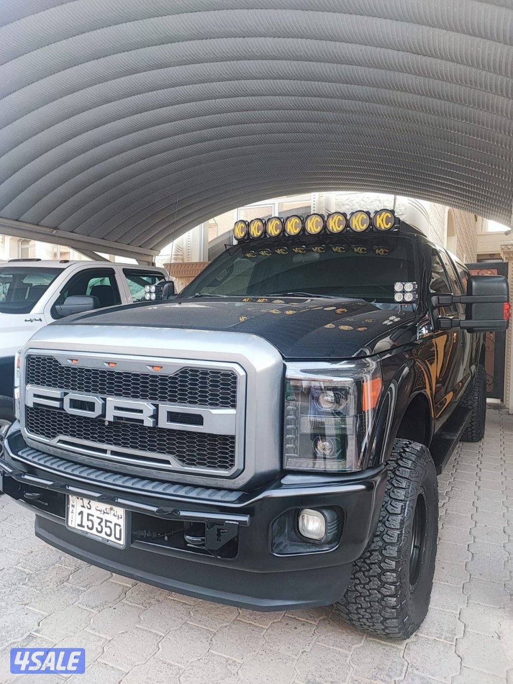 وانيت فورد f2502
