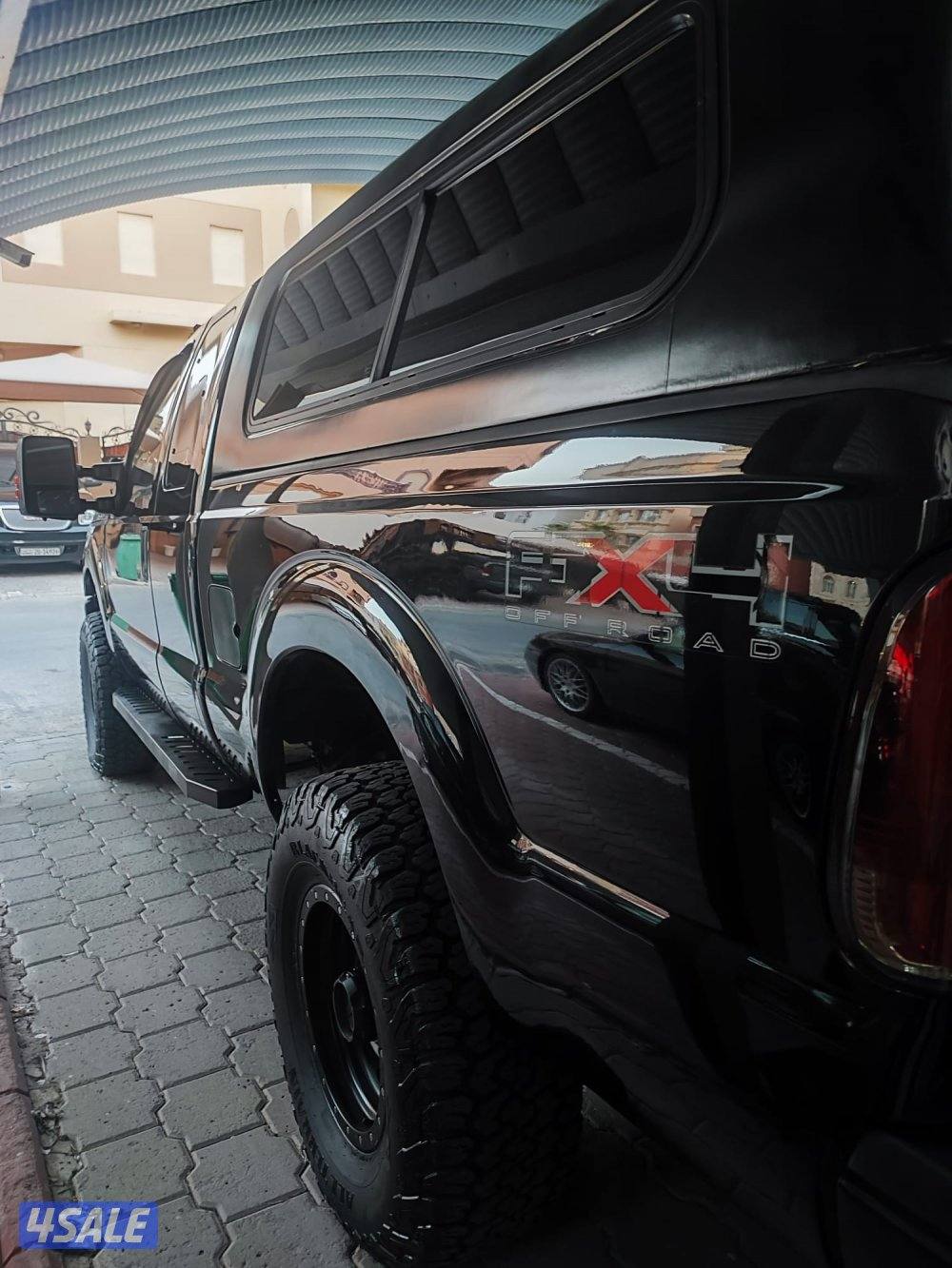 وانيت فورد f2504