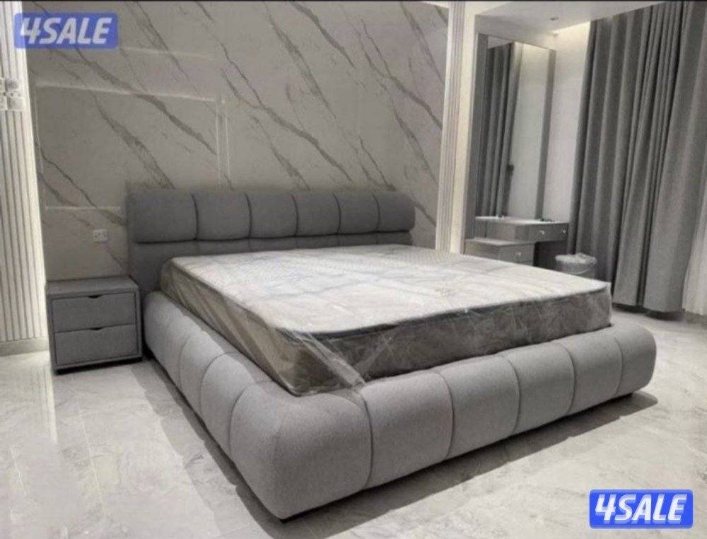 للبيع سرير كلاودي جديد مع الماترس مترين اب مترين0