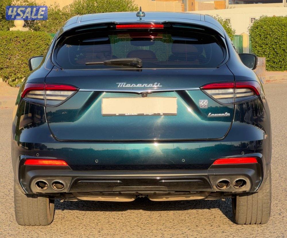 مازراتي ليفانتي 
موديل 2022 
عداد: ٦٠ الف7