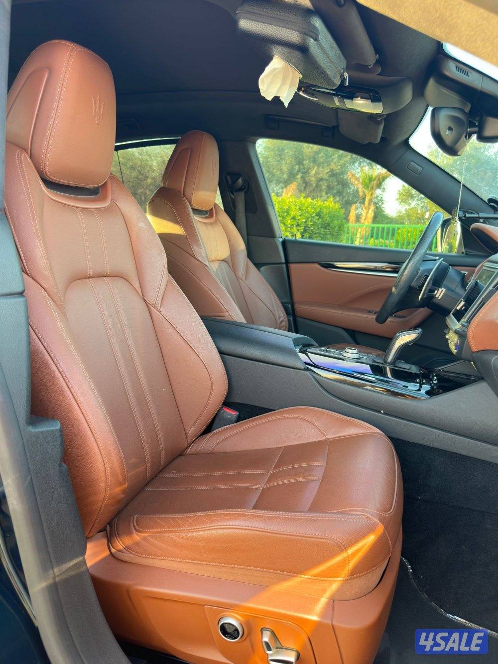 مازراتي ليفانتي 
موديل 2022 
عداد: ٦٠ الف12