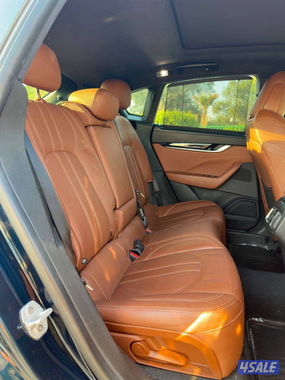 مازراتي ليفانتي 
موديل 2022 
عداد: ٦٠ الف13