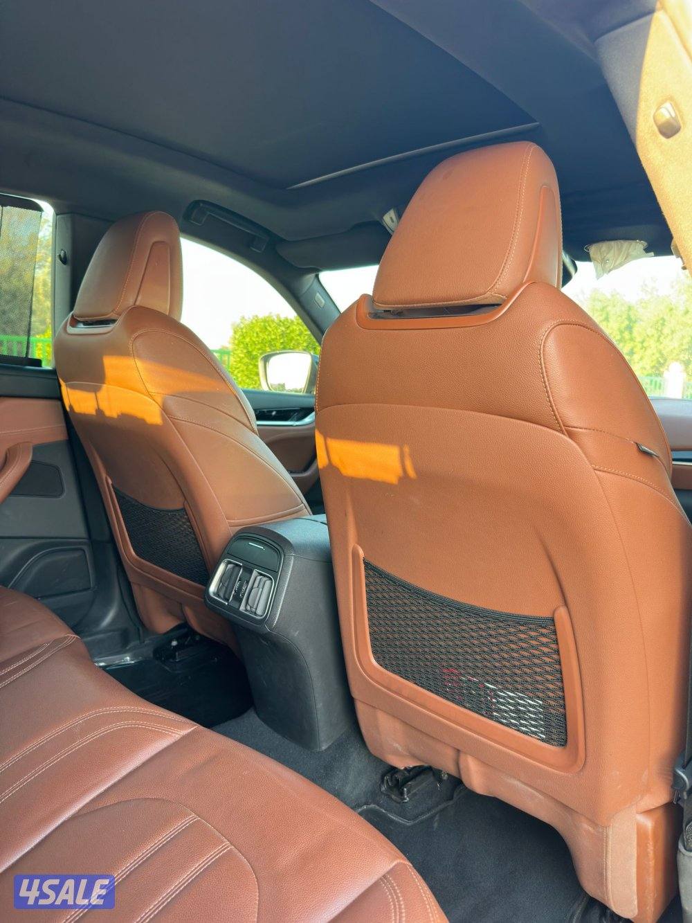 مازراتي ليفانتي 
موديل 2022 
عداد: ٦٠ الف14