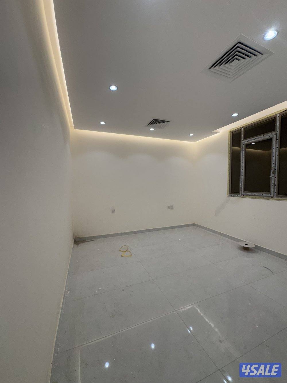 للإيجار شقتين مع بعض0