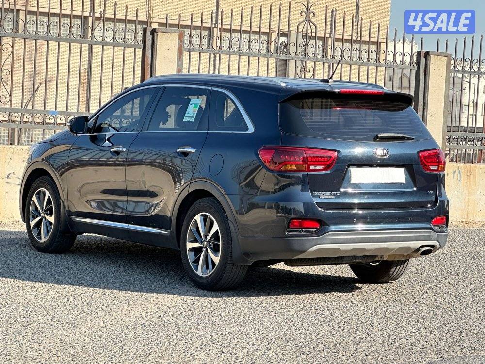 كيا
سورينتو
موديل :2018
6 سلندر
عداد: 87 الف4