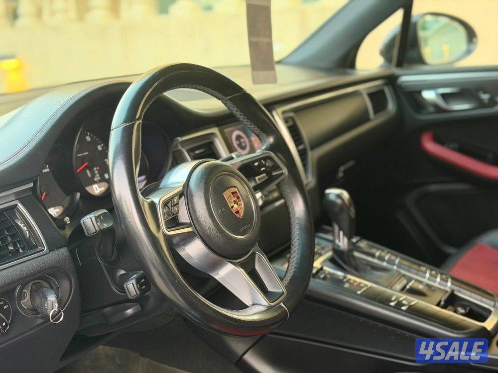 بورش _ ماكان _ ماشي 1004