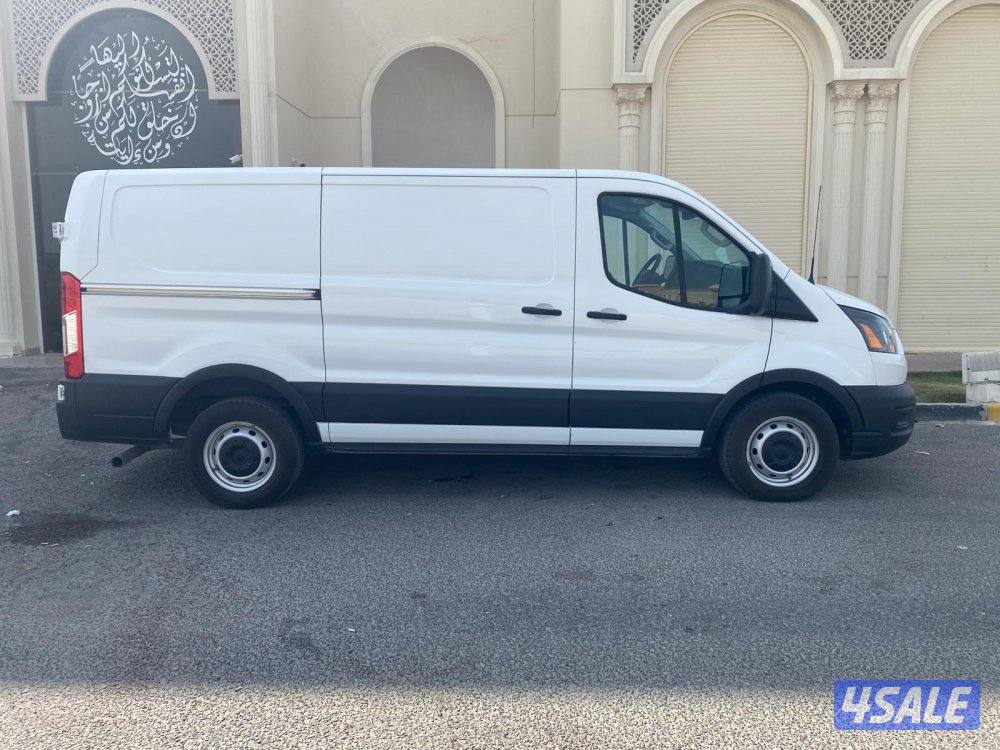 2020فورد ترانزيت9