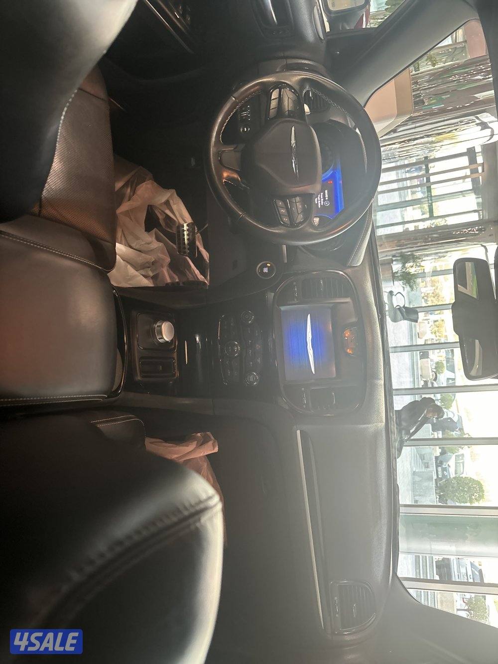 للبيع كرايزلر c300s2