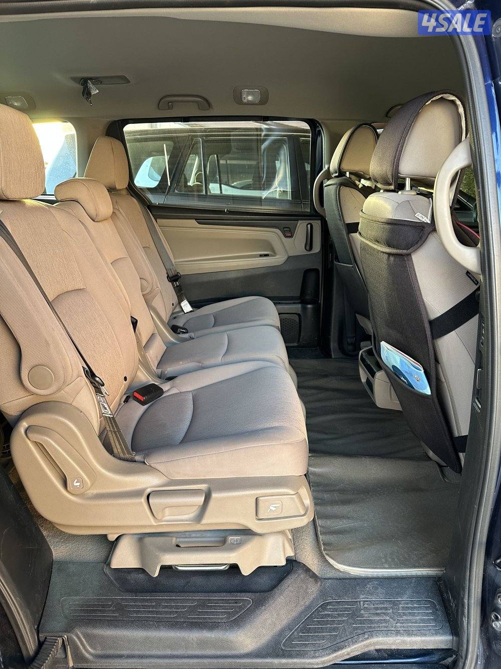 موديل 2023 اللون كحلي الممشى 294045