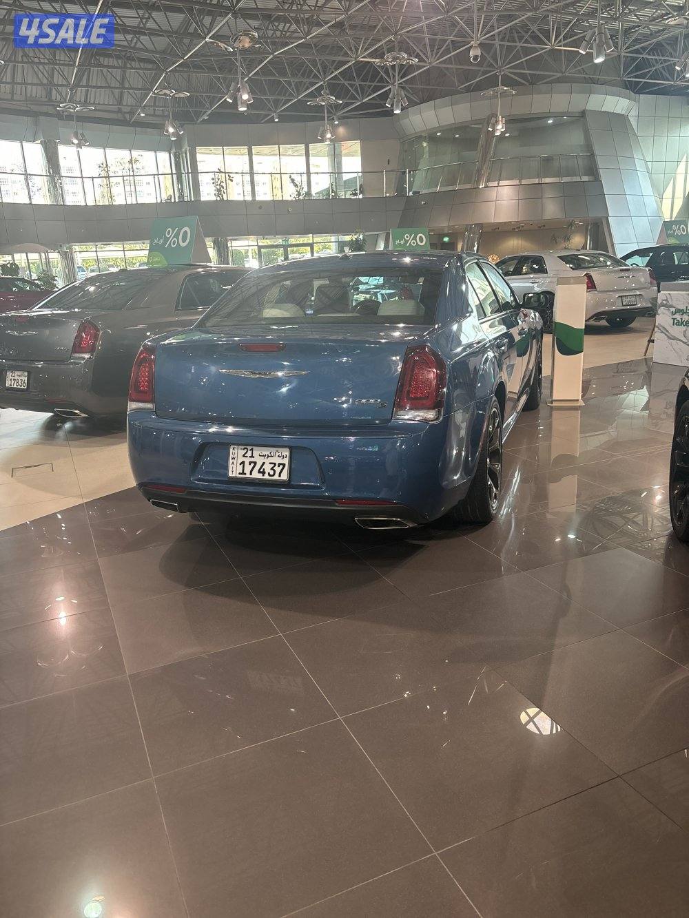 للبيع كرايزلر c300c1