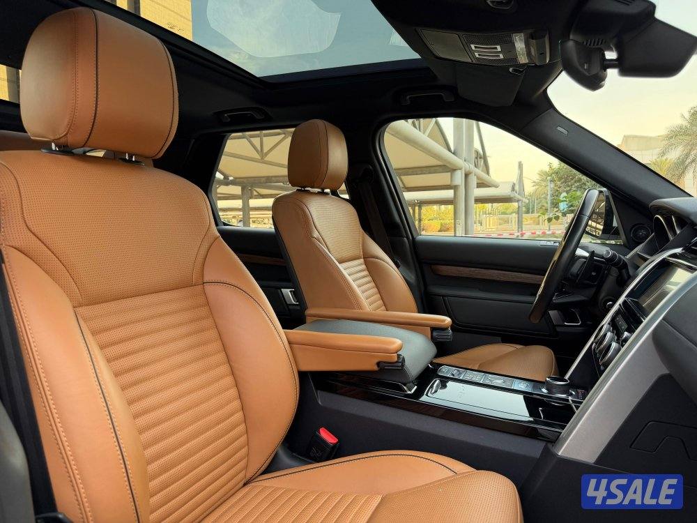 للبيع‏ LAND ROVER DESCOVERY HSE SI6 موديل 2017 وارد الغانم8