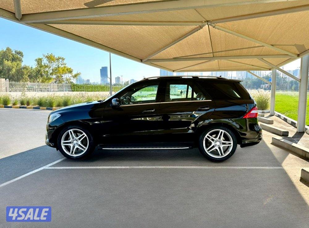 مرسيدس ML350 - الموديل:2013 - العداد:2923