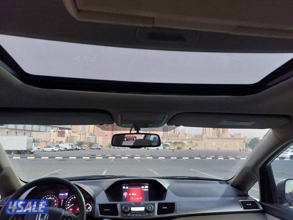 2015 هوندا اوديسي أعلى مواصفات بحالة ممتازة6